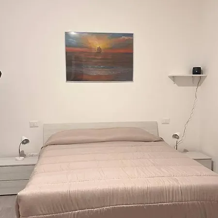 Casa vacanze Bilocale A 300m Dal Mare E 100m Fermata Filobus