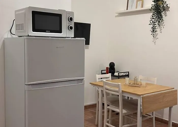 Casa vacanze Bilocale A 300m Dal Mare E 100m Fermata Filobus *